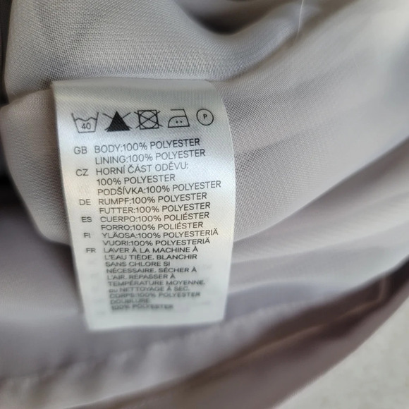 NWT H&M Sheath Dress Women Taupe Gray Satin Knee Length Cap Sleeves Belted sz 6 - Picture 2 of 15